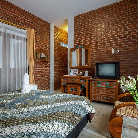 Sekararum Butik Syariah Guesthouse Bandung Ngoại thất bức ảnh