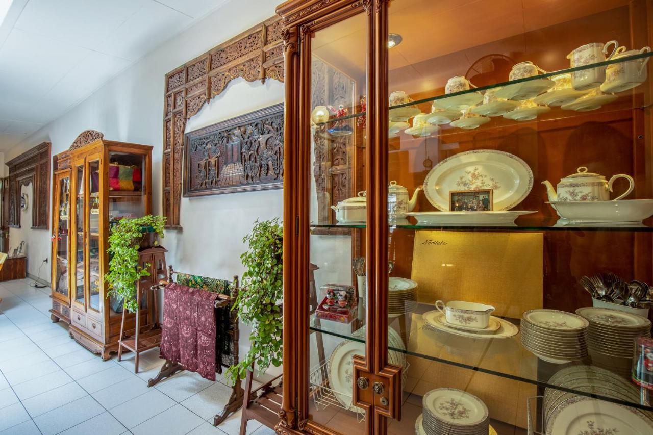 Sekararum Butik Syariah Guesthouse Bandung Ngoại thất bức ảnh