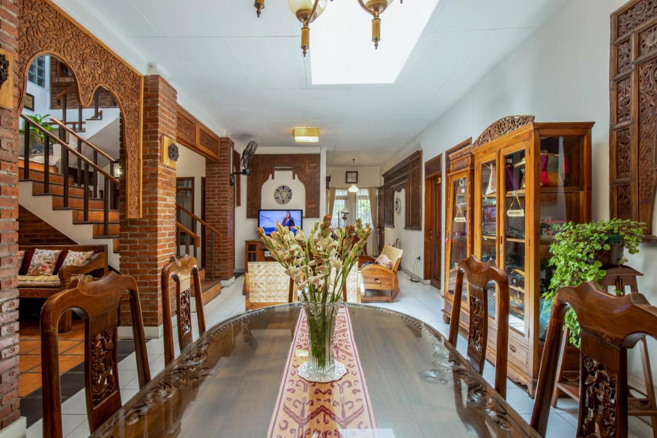 Sekararum Butik Syariah Guesthouse Bandung Ngoại thất bức ảnh