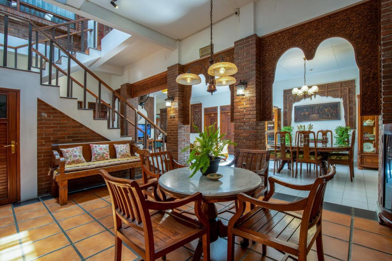 Sekararum Butik Syariah Guesthouse Bandung Ngoại thất bức ảnh