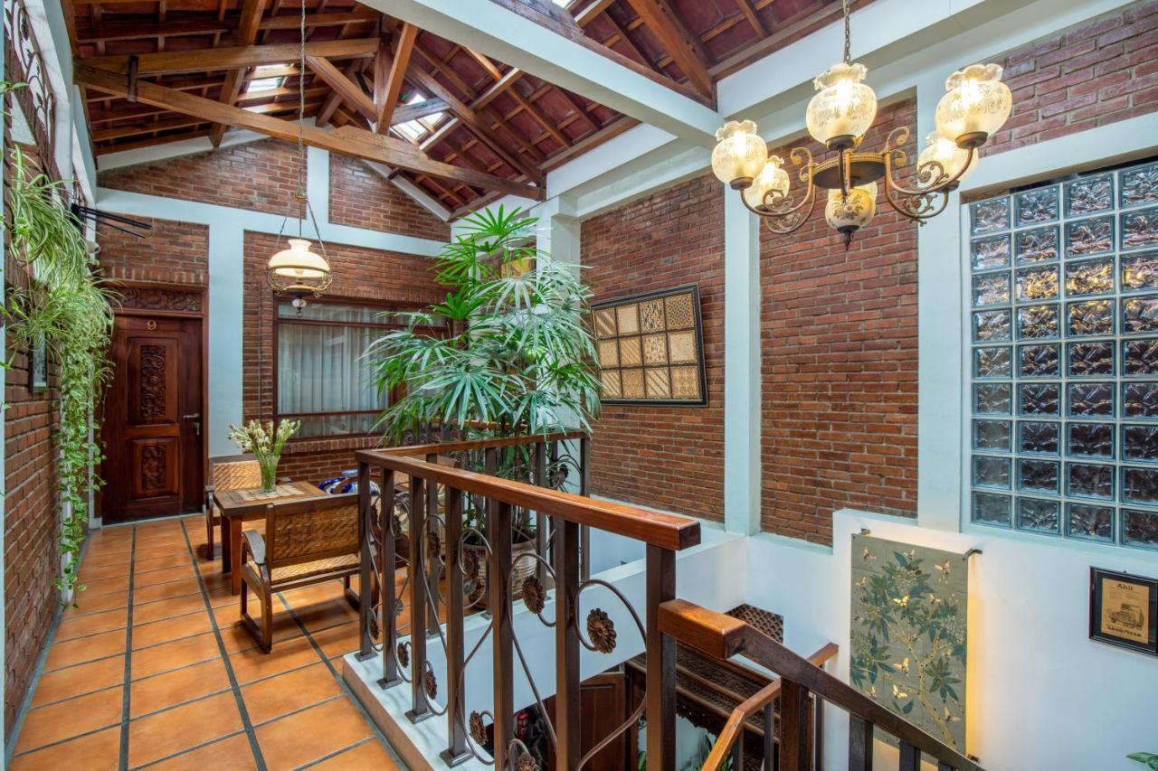 Sekararum Butik Syariah Guesthouse Bandung Ngoại thất bức ảnh