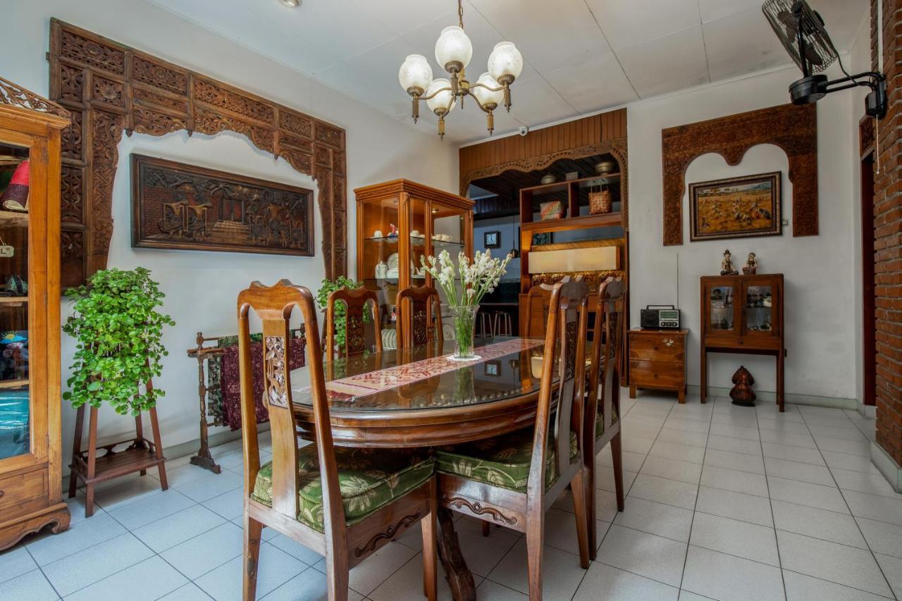Sekararum Butik Syariah Guesthouse Bandung Ngoại thất bức ảnh