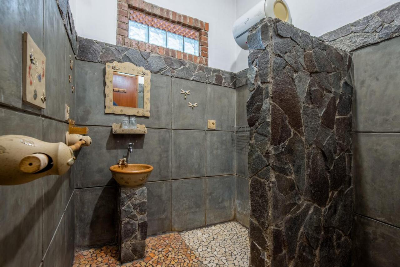 Sekararum Butik Syariah Guesthouse Bandung Ngoại thất bức ảnh